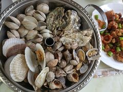 -一口猪海鲜浑锅·东北家常菜