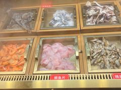 -爱客得牛排海鲜烤肉·火锅自助(春熙路黑金好店)