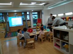 -英伦凯贝国际婴幼儿托育中心(雍湖湾店)