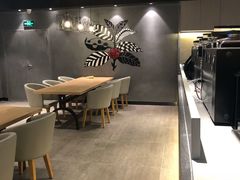 -瑞幸咖啡(新世界中心店)