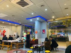 -老街烧烤大排档·地道湖北菜·龙虾馆(汉口火车站店)