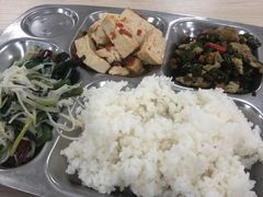 -西安外国语大学-学生食堂(栾树大道店)