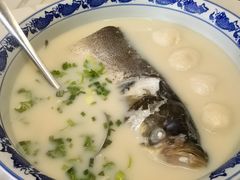 -南京金牛湖巨碗鱼头