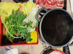 浓汤芝士竹轮牛肉锅-吉野家(凯旋购物广场店)