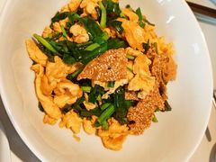 韭菜鸡蛋脆烧饼-0776食堂·京城创意菜(七里庄店)