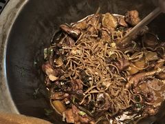 -山里屯铁锅炖·东北菜(康桥店)