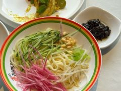 老北京炸酱面-庆云楼饭庄(什刹海店)
