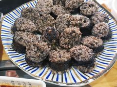 米肠-24 新村雪浓汤(长白山烤肉店)