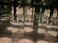 -穹六人间 people 6(岳阳路店)