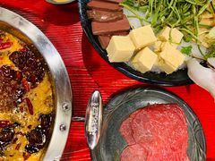 -谭鸭血老火锅(漳州路店)