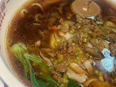 泡椒鸡杂米粉-呷佬·长沙手工米粉(金沙江路店)