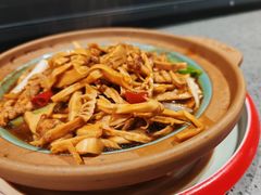 -吕氏焗小鲜•海鲜青岛菜(八大关店)