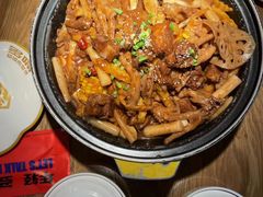 -多嘴超级肉蟹煲(吉林财富购物广场店)