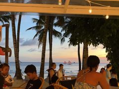 -Cha Cha's Beach Cafe