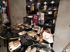 -纪念日百货(江西南昌店)