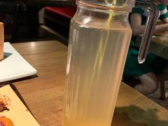 -童年小筑餐厅(申花路店)