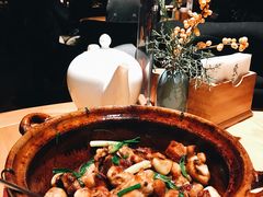 啫啫海鲜鸡-荣小馆(杭州大厦店)