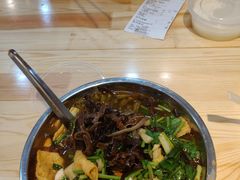 -柳州肥姨妈大骨螺蛳粉(东靖路店)