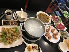 -吉友粥底火锅(方斜路店)