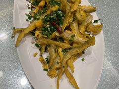 -新天明砂锅鱼头煲