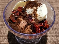 双色雪糕-三英温泉度假酒店-自助餐厅