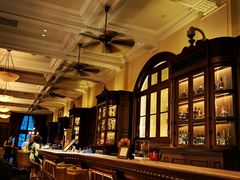 -LONG BAR 廊吧(外滩华尔道夫酒店)