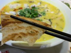 -大城小院饭店(博隆广场虹桥店)