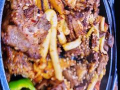 -夏都地标马一刀烤肉美食城