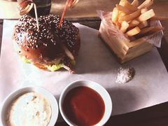 牛肉汉堡-EN SPACE恩空间