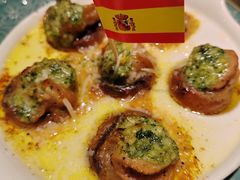 蒜香黑椒焗蜗牛-CRAZYONES西班牙海鲜饭(上海美罗城店)