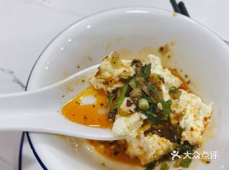 正宗的重庆豆花饭（味川菜石墨豆花饭）