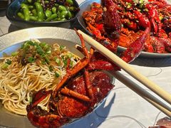 -巴厘龙虾·榜首油焖大虾(音乐学院·沿江酒馆店)