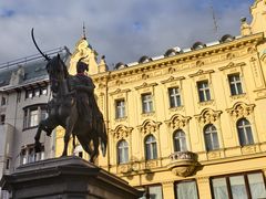 -耶拉契奇总督广场