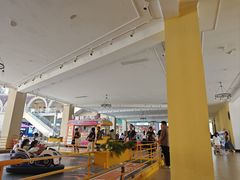 -王府井奥莱临潼小镇(临潼店)