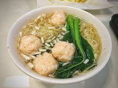 -新大咀港式茶餐厅(宝山万达店)