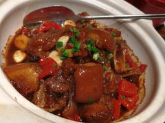 咸鱼烧猪脚-千百味红餐厅·江西菜(绿地双子塔店)