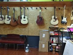 -艺桉余音琴行(火神庙分店)