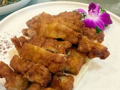 -鲤鱼塘农家山庄