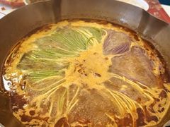 -毛辣果·贵州红酸汤牛肉火锅(西单店)