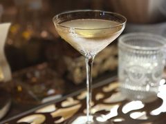 -Shift cocktail bar鸡尾酒吧