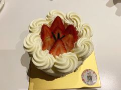 -花花卷卷·鲜食蛋糕(静安久光百货店)