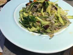 -山河屯铁锅炖(哈西站店)