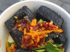 -黑色经典臭豆腐·湖南特产(坡子街店)