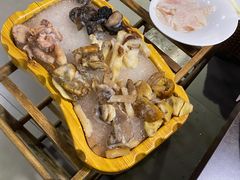 菌类六拼-老诚一锅羊蝎子(黄寺大街店)