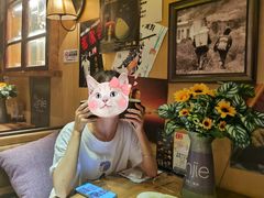 -临界音乐酒馆·小龙虾·江湖菜(华熙LIVE·鱼洞店)