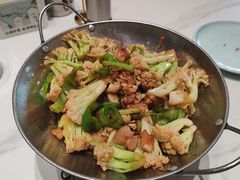 -梅利汴京烤鸭•开封豫菜地标店(东大街店)
