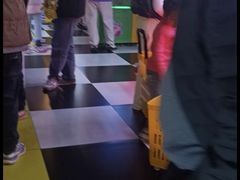 -嘻哈欢乐场(华宇广场店)