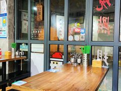 -绿柠食堂(北外滩店)