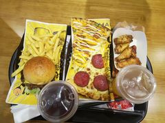 -UMAMI乌玛米披萨·汉堡·清真Halal(红岭北店)