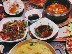 -老班长·小龙虾·鲜货烧烤大排档(金街美地店)